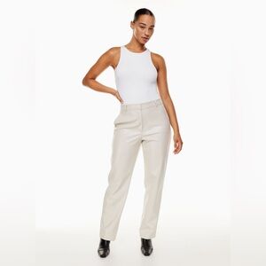 Aritizia Babaton Command Vegan Leather Crop